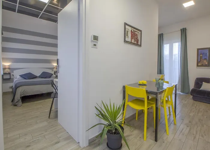 Apartment Con 2 E 2 Bagni In Centro Con Parcheggio